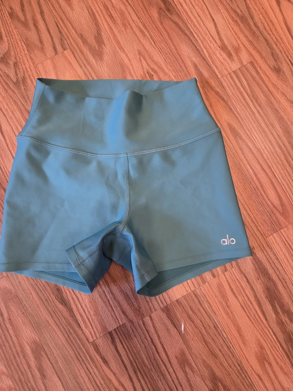ALO Yoga High-Waist Bike Shorts in Teal Green